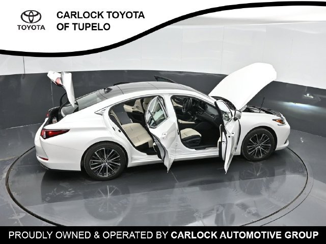 Used 2024 Lexus ES 350 w/ Premium Package FWD image 70