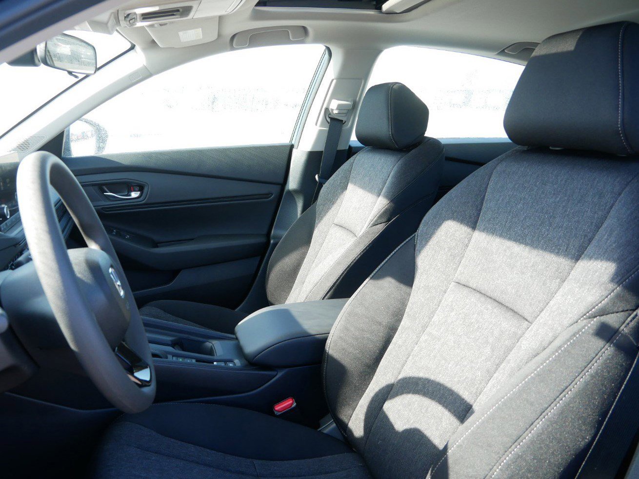 New 2025 Honda Accord SE image 5