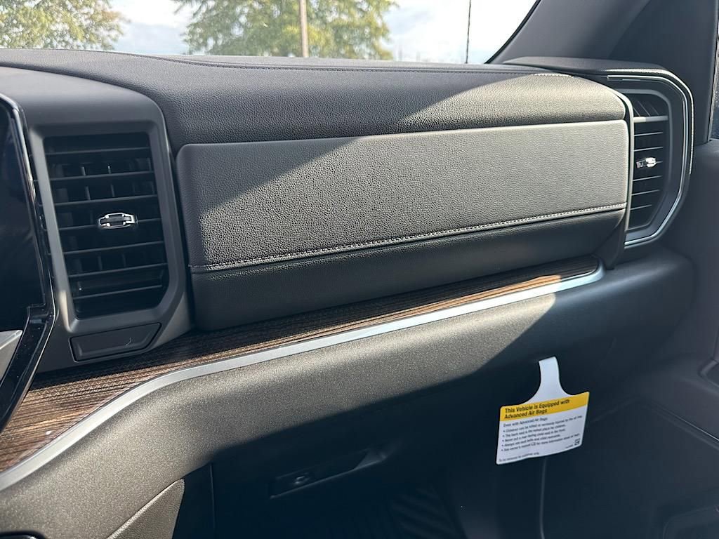 New 2026 Chevrolet Silverado 1500 LT image 24