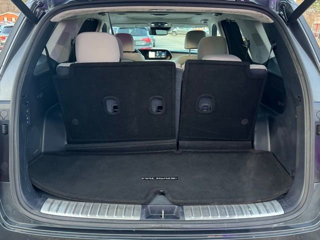 Used 2021 Hyundai Palisade Calligraphy w/ Cargo Package image 13