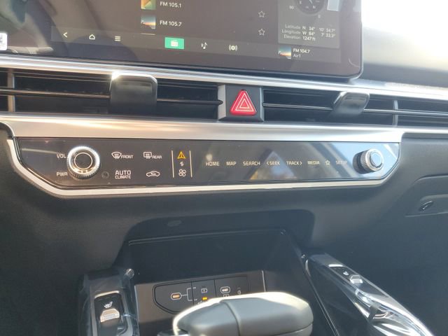 New 2026 Kia Sorento S w/ S Panoramic Sunroof Package image 23