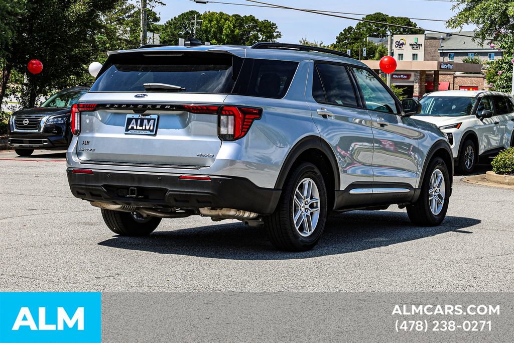 Used 2025 Ford Explorer Active image 7