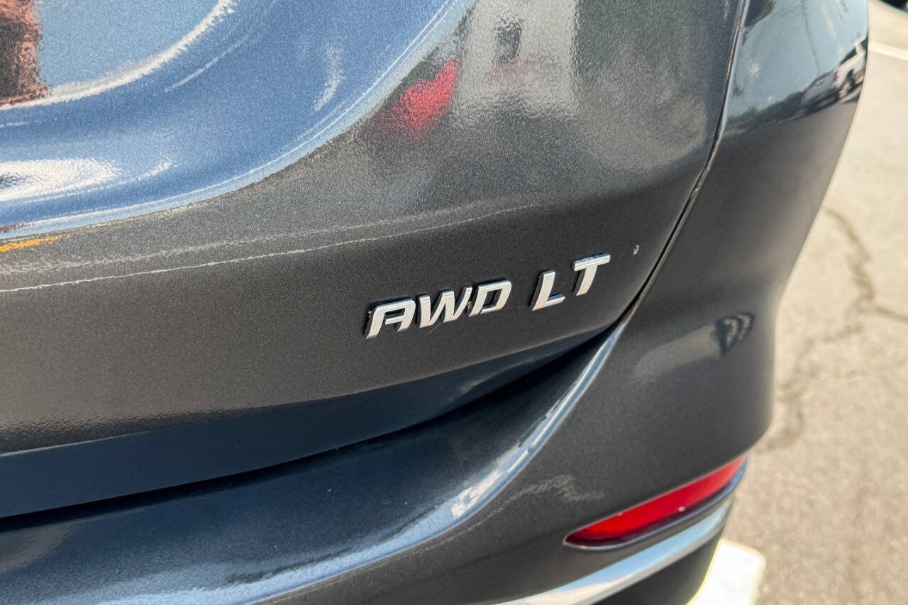 Used 2018 Chevrolet Equinox LT w/ Sun & Infotainment Package AWD/4WD image 17