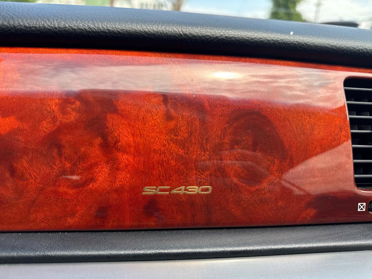 Used 2002 Lexus SC 430 Convertible image 19