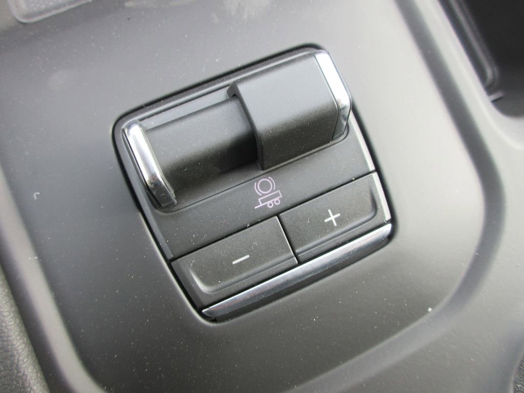 New 2026 GMC Sierra 3500 AT4 AWD/4WD image 20
