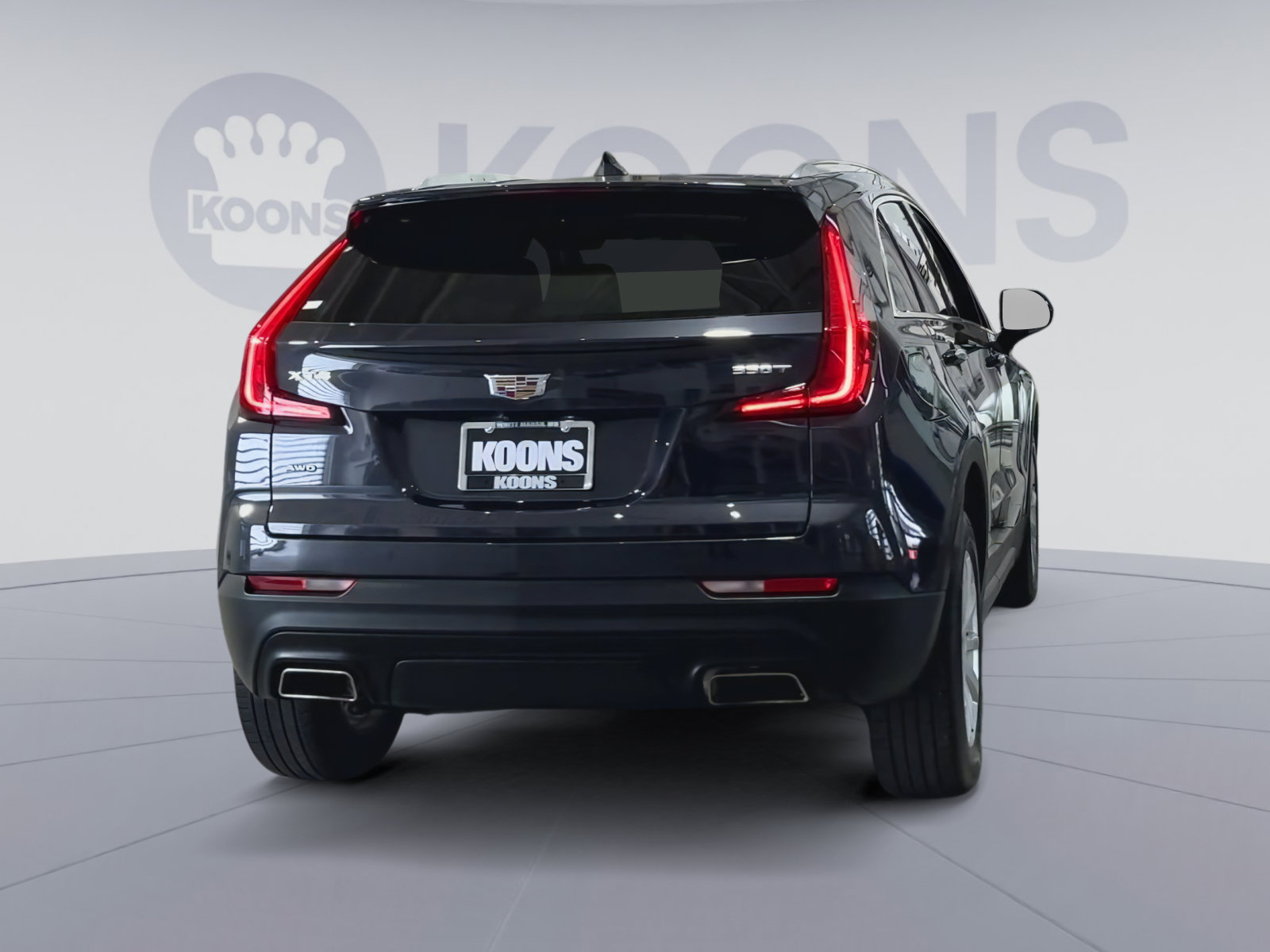 Used 2023 Cadillac XT4 Luxury AWD/4WD image 11