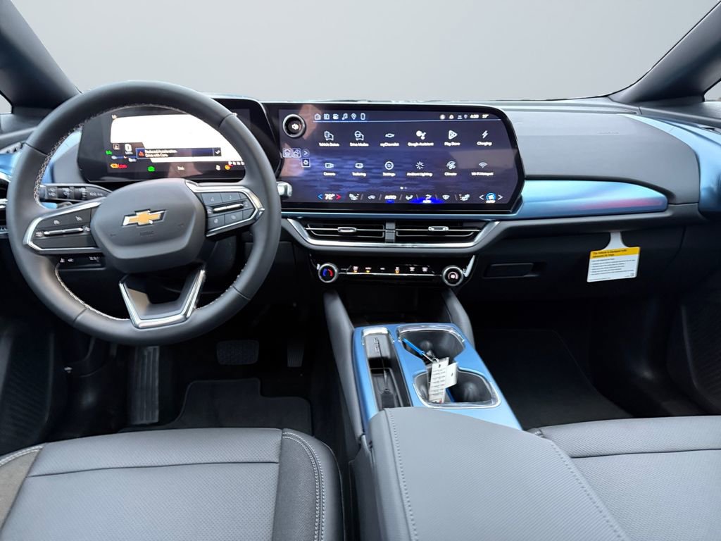 New 2026 Chevrolet Equinox EV LT image 10