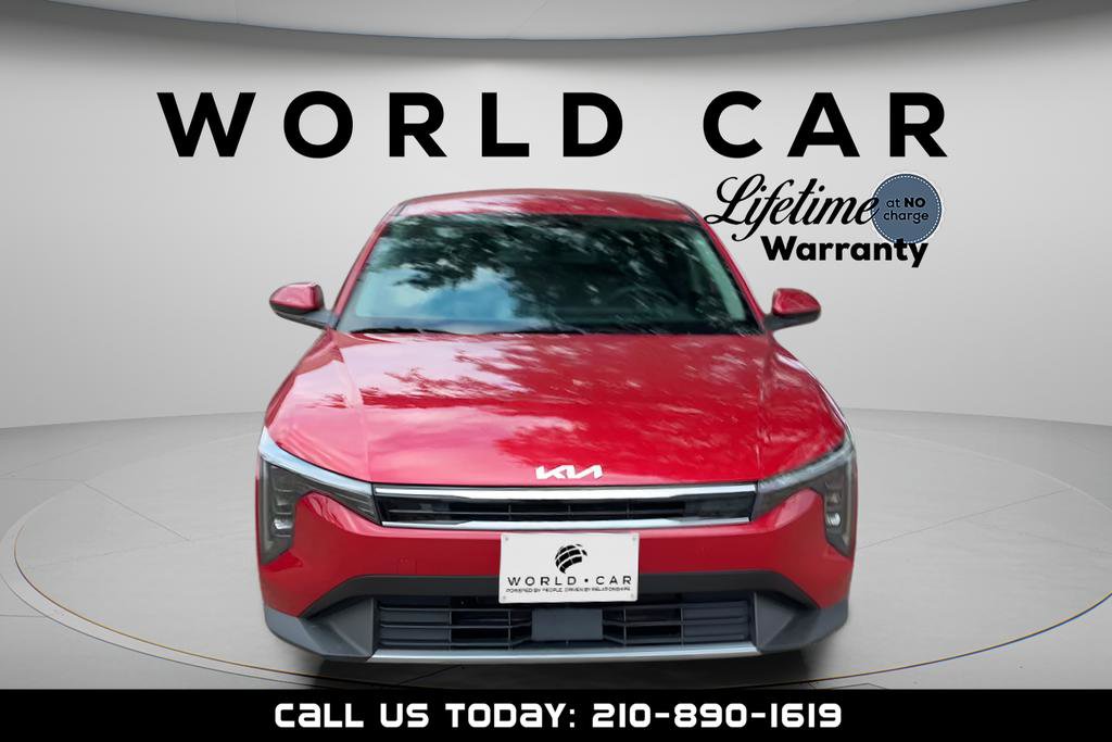 Used 2025 Kia K4 EX image 2