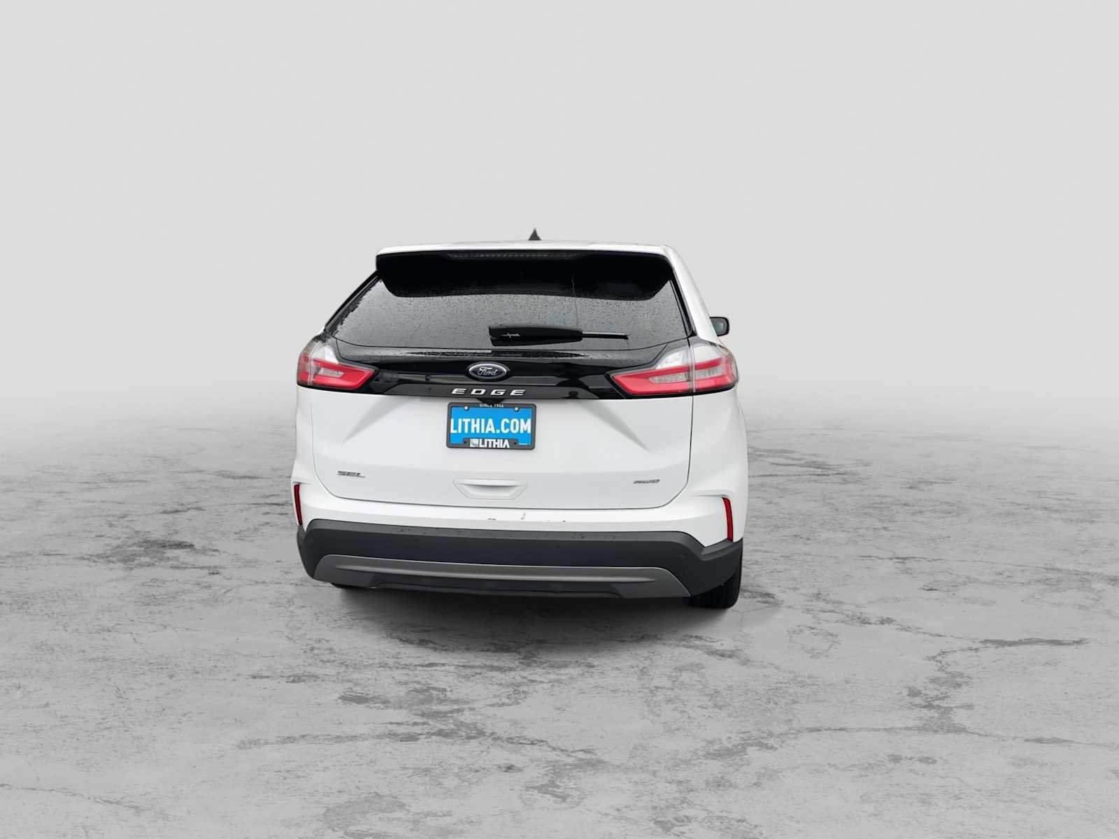 Used 2024 Ford Edge SEL image 7