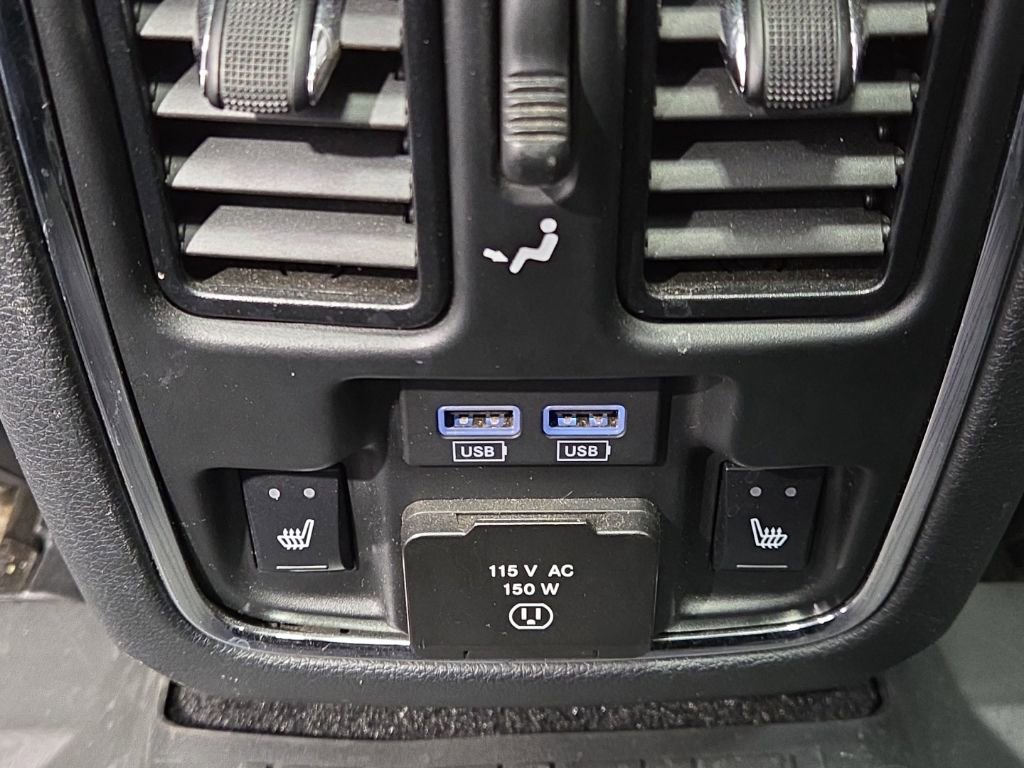 Used 2020 Jeep Grand Cherokee SRT AWD/4WD image 38