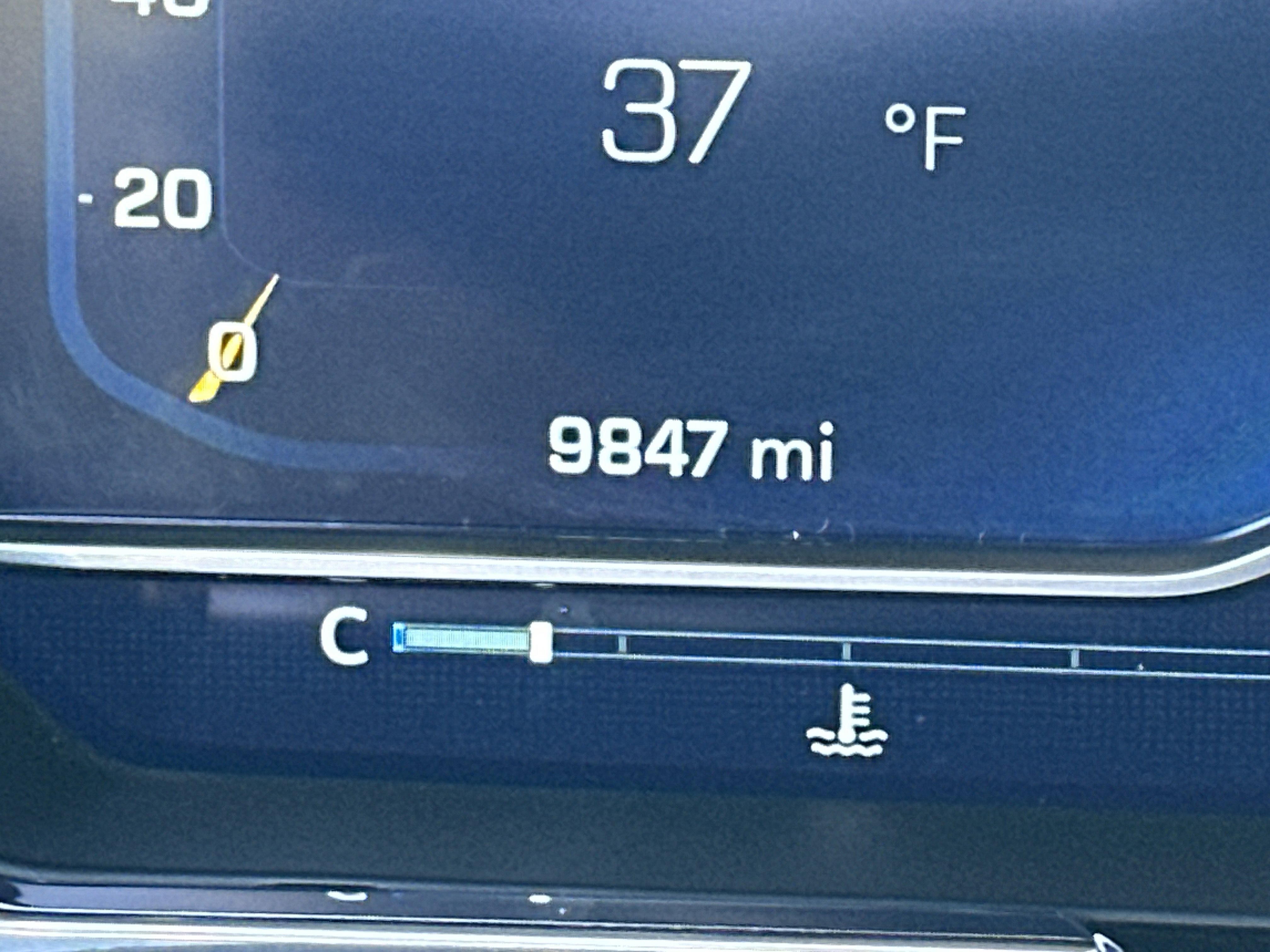 Certified 2025 Chevrolet Silverado 1500 ZR2 w/ Technology Package image 29