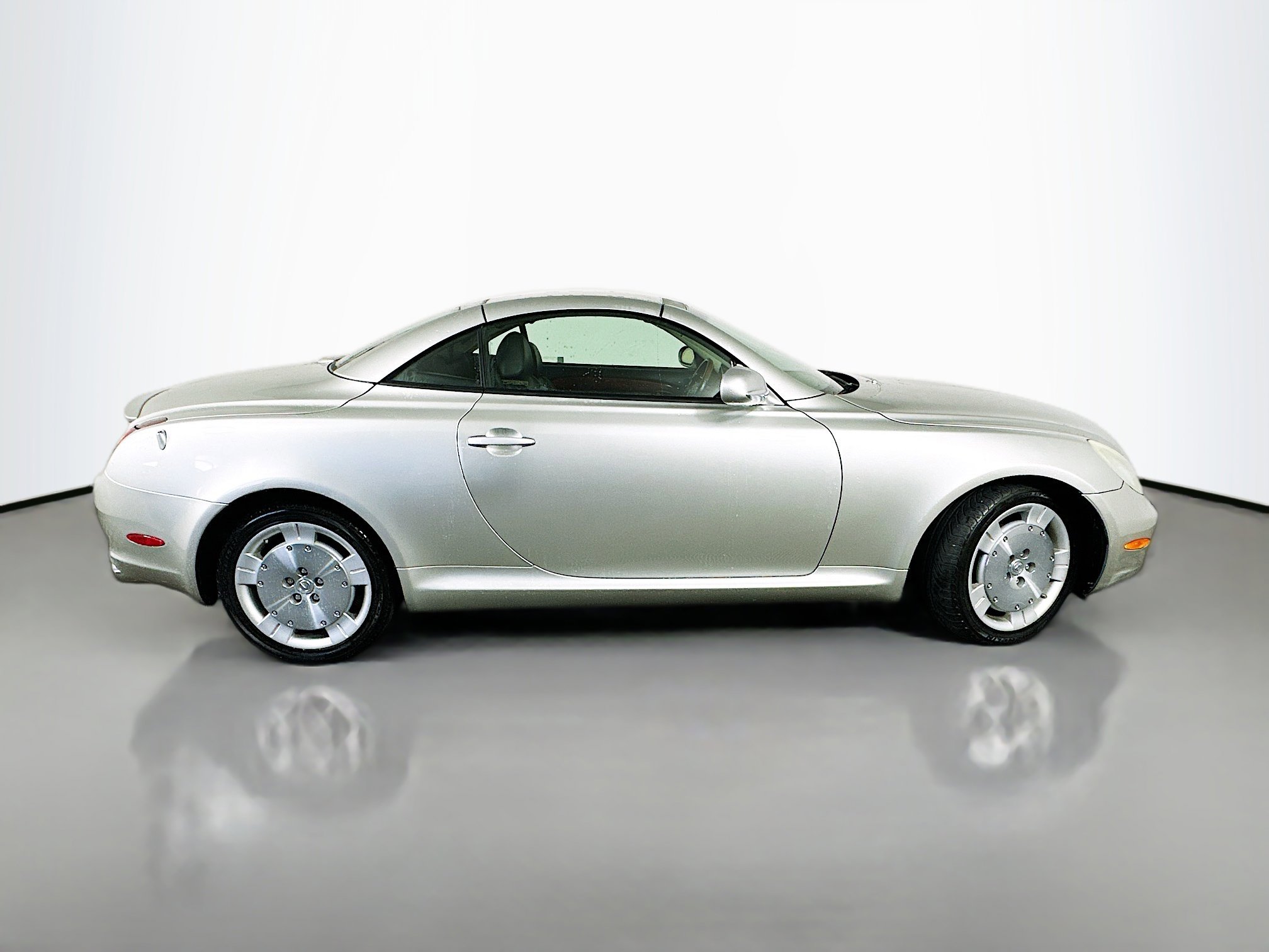 Used 2003 Lexus SC 430 Convertible image 8