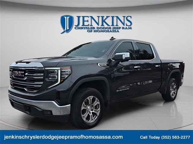Used 2025 GMC Sierra 1500 SLT image 1
