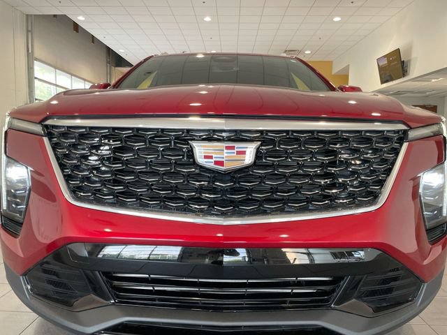 Certified 2024 Cadillac XT4 Premium Luxury FWD image 10