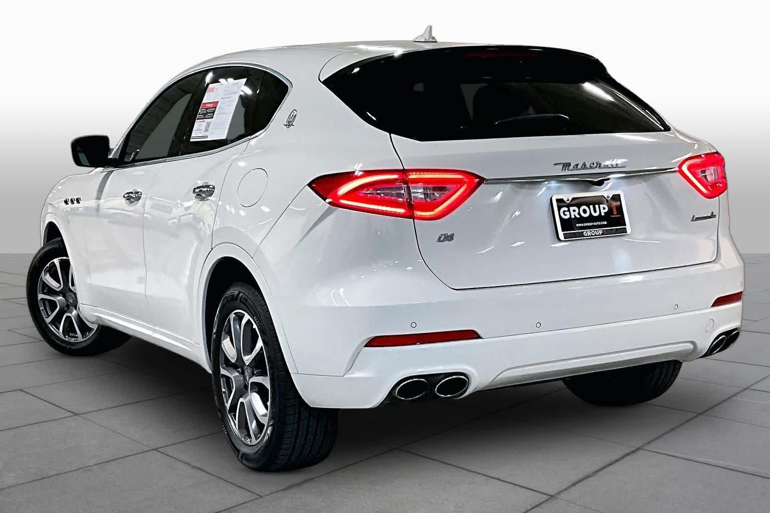 Used 2019 Maserati Levante AWD/4WD image 12