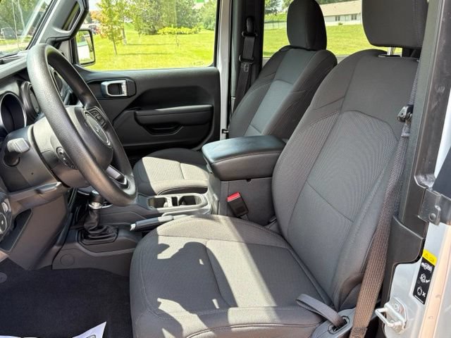 Used 2023 Jeep Wrangler Sport AWD/4WD image 11