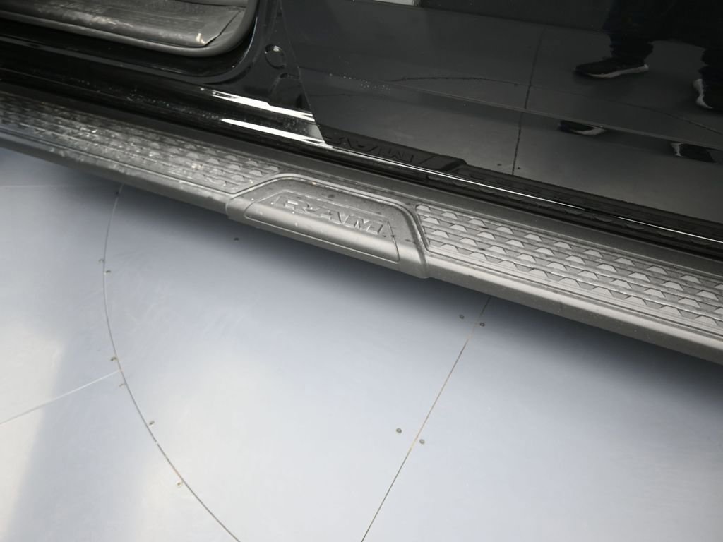 New 2026 RAM 1500 Express image 27