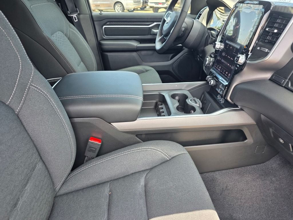 New 2026 RAM 1500 Big Horn AWD/4WD image 12
