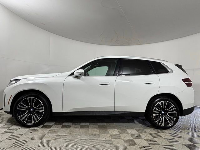 Used 2025 BMW X3 xDrive30i w/ Premium Package AWD/4WD image 4
