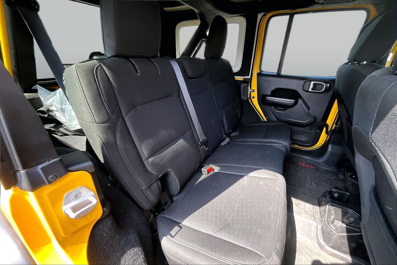 Used 2019 Jeep Wrangler Unlimited Sport S AWD/4WD image 20