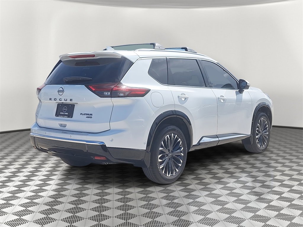 New 2026 Nissan Rogue Platinum w/ Platinum Premium Package image 2