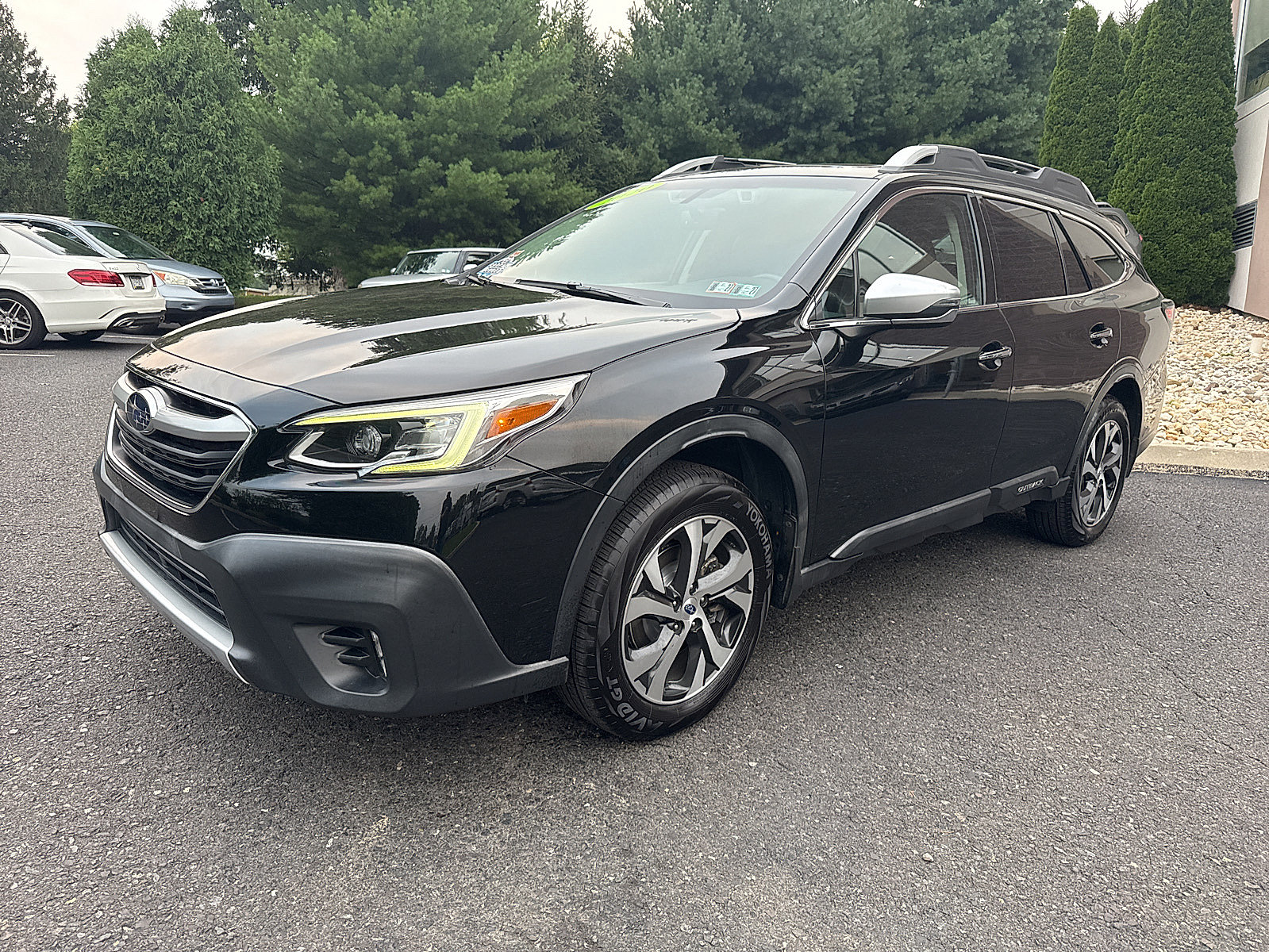 Used 2020 Subaru Outback Touring XT AWD/4WD image 11