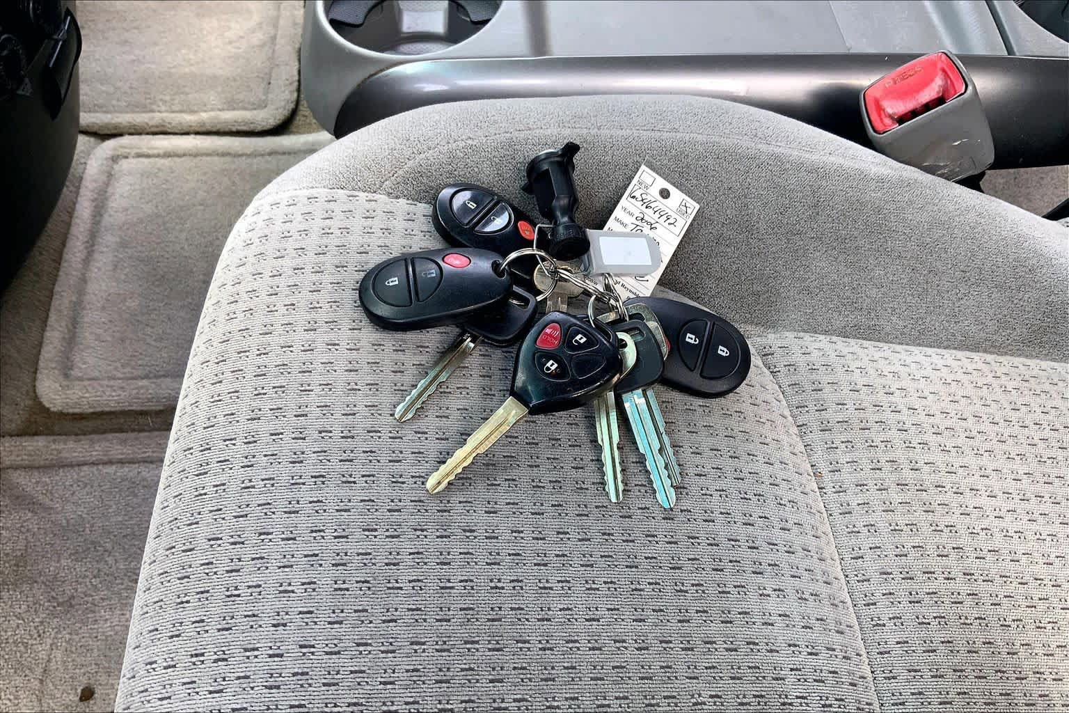 Used 2006 Toyota Sienna CE FWD image 14