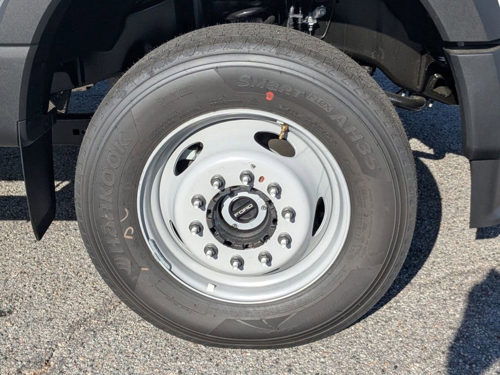 New 2025 Ford F600 4x4 Regular Cab Super Duty w/ XL Chrome Package image 11