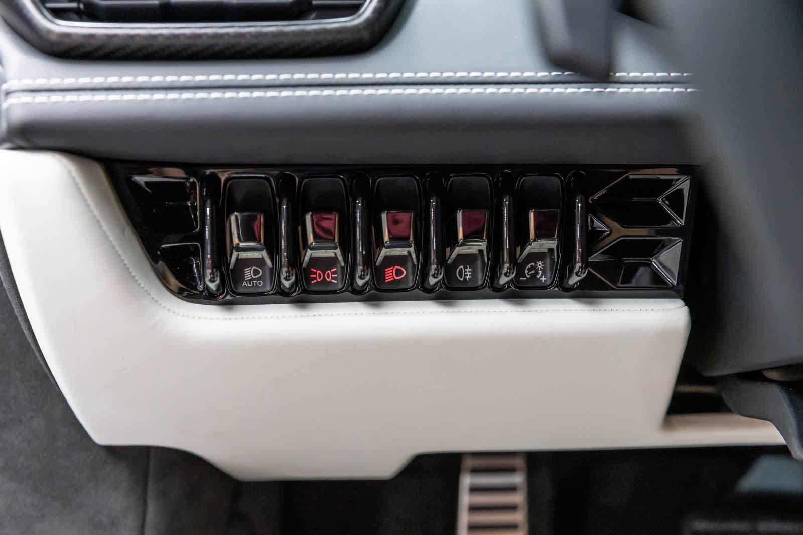 Used 2024 Lamborghini Huracan Tecnica RWD image 29