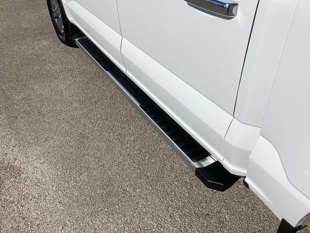 Used 2022 Ford F150 Lariat image 16