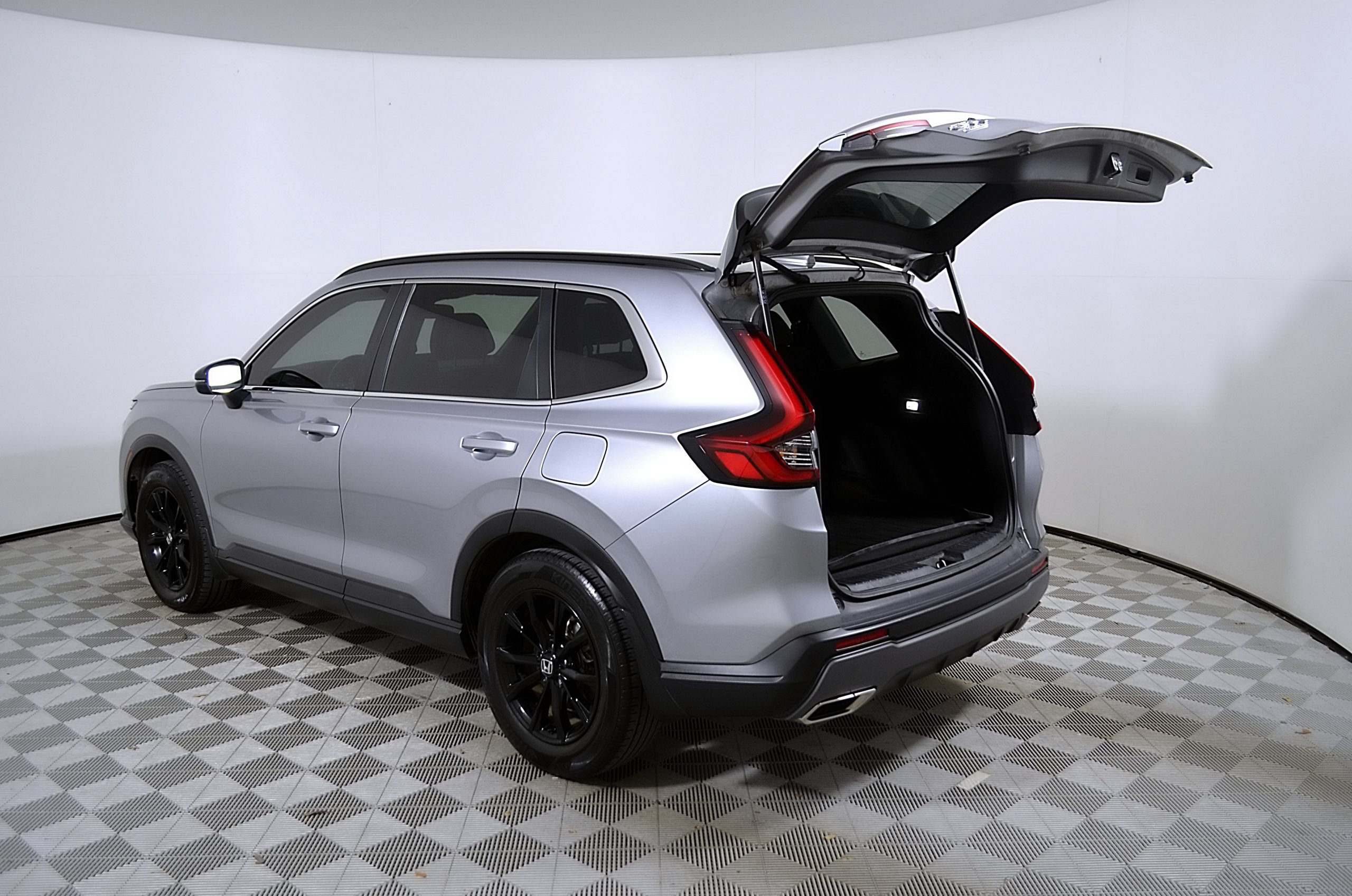Used 2023 Honda CR-V Sport image 10