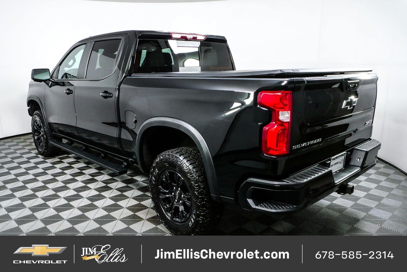 Certified 2022 Chevrolet Silverado 1500 ZR2 w/ Technology Package AWD/4WD image 28