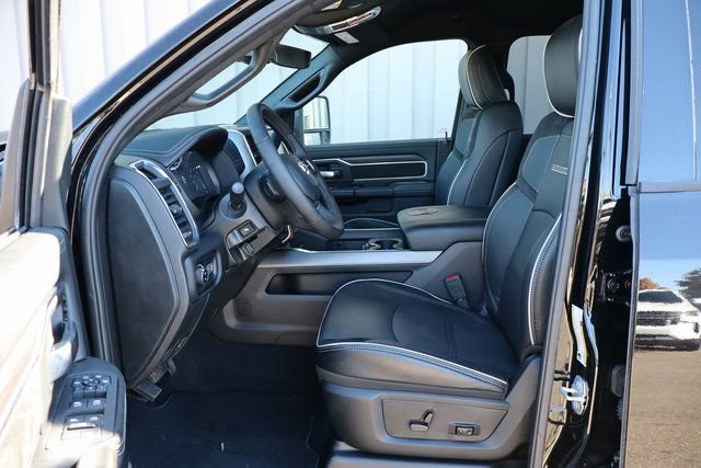 Used 2025 RAM 2500 Laramie w/ Sport Appearance Package image 12