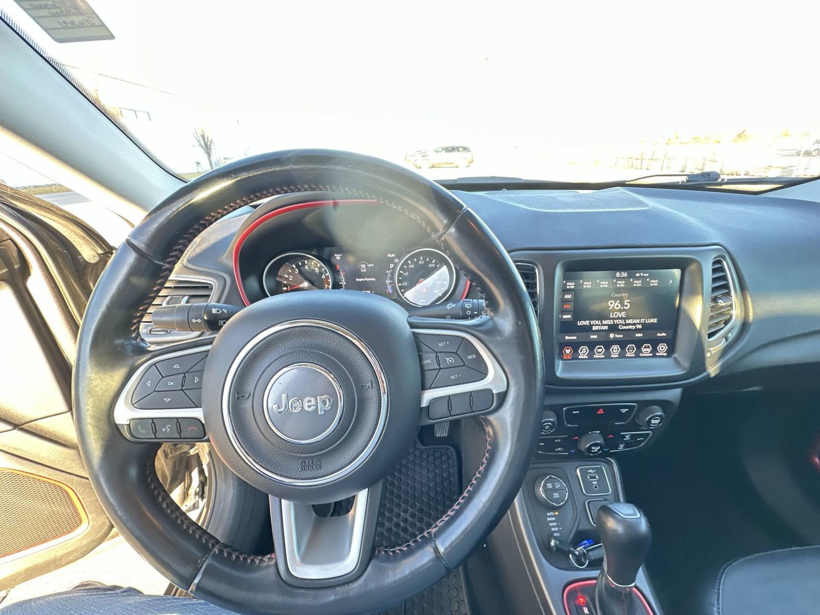 Used 2020 Jeep Compass Trailhawk AWD/4WD image 11