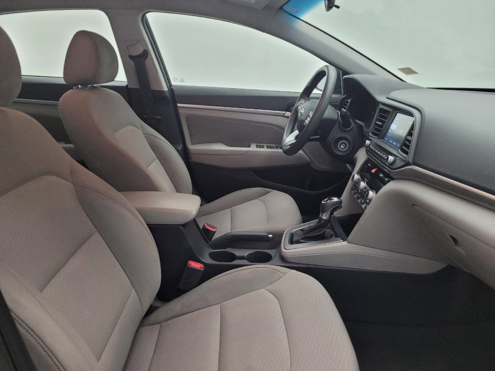 Used 2020 Hyundai Elantra SEL image 21