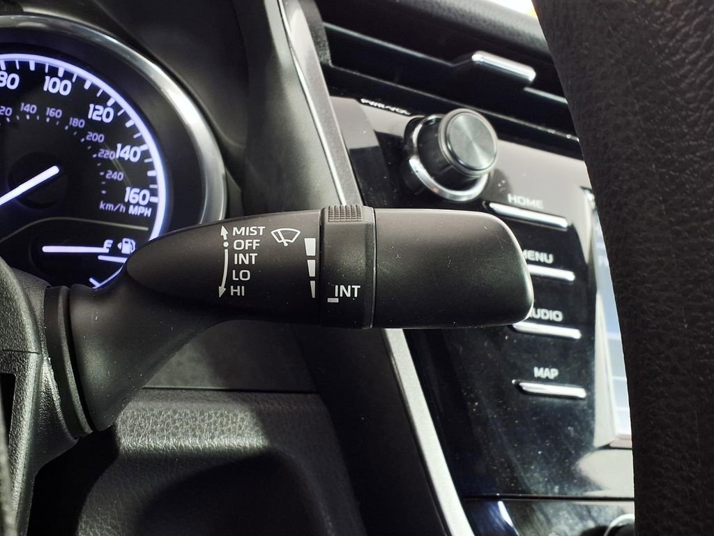 Used 2019 Toyota Camry LE FWD image 20