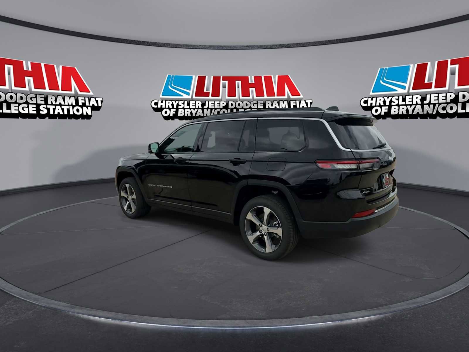 New 2026 Jeep Grand Cherokee L Limited AWD/4WD image 6