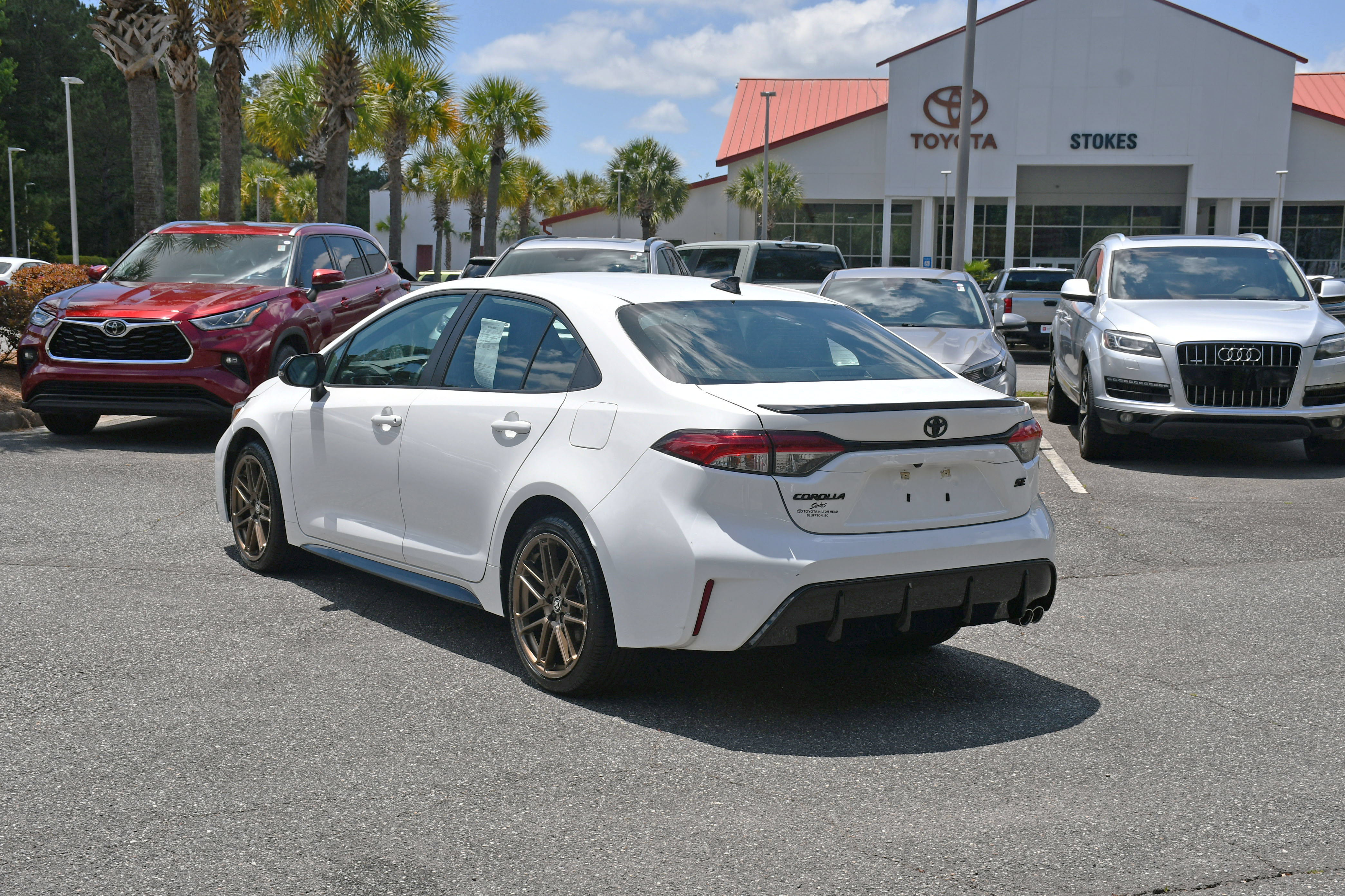 Certified 2024 Toyota Corolla Sedan w/ SE Convenience Package FWD image 3