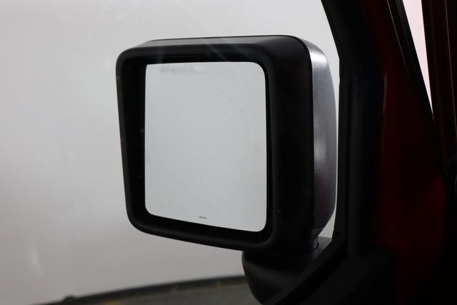 Used 2025 Jeep Wrangler Sport AWD/4WD image 41