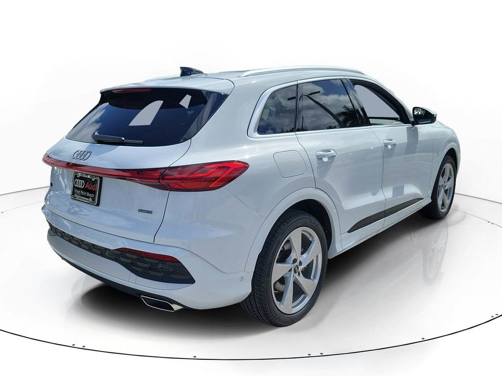 New 2025 Audi Q5 Prestige image 4