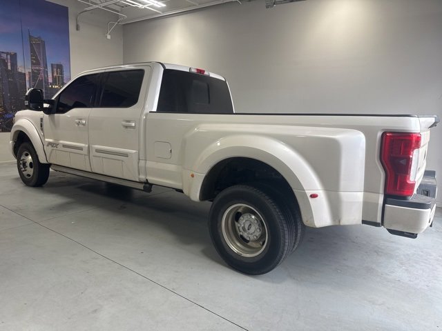 Used 2017 Ford F350 Lariat w/ Lariat Ultimate Package image 10