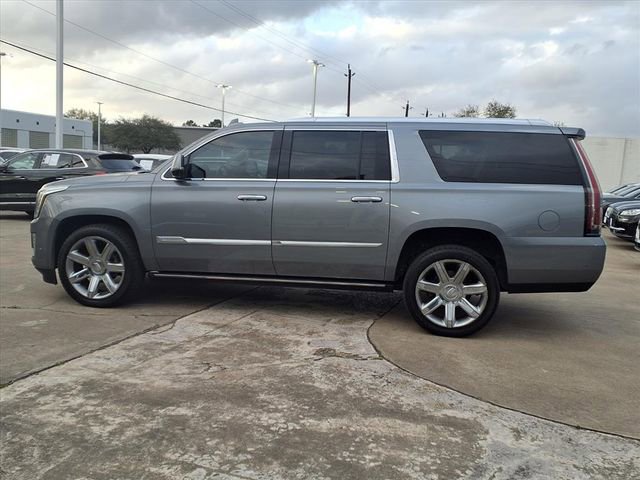 Used 2018 Cadillac Escalade ESV Premium Luxury image 24