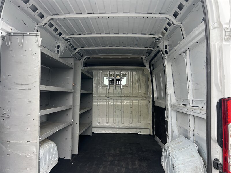 Used 2024 RAM ProMaster 2500 FWD image 21