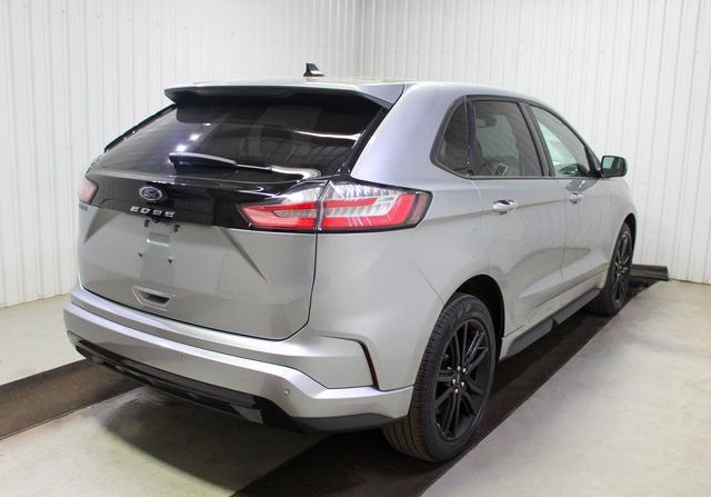 Used 2022 Ford Edge ST-Line image 6