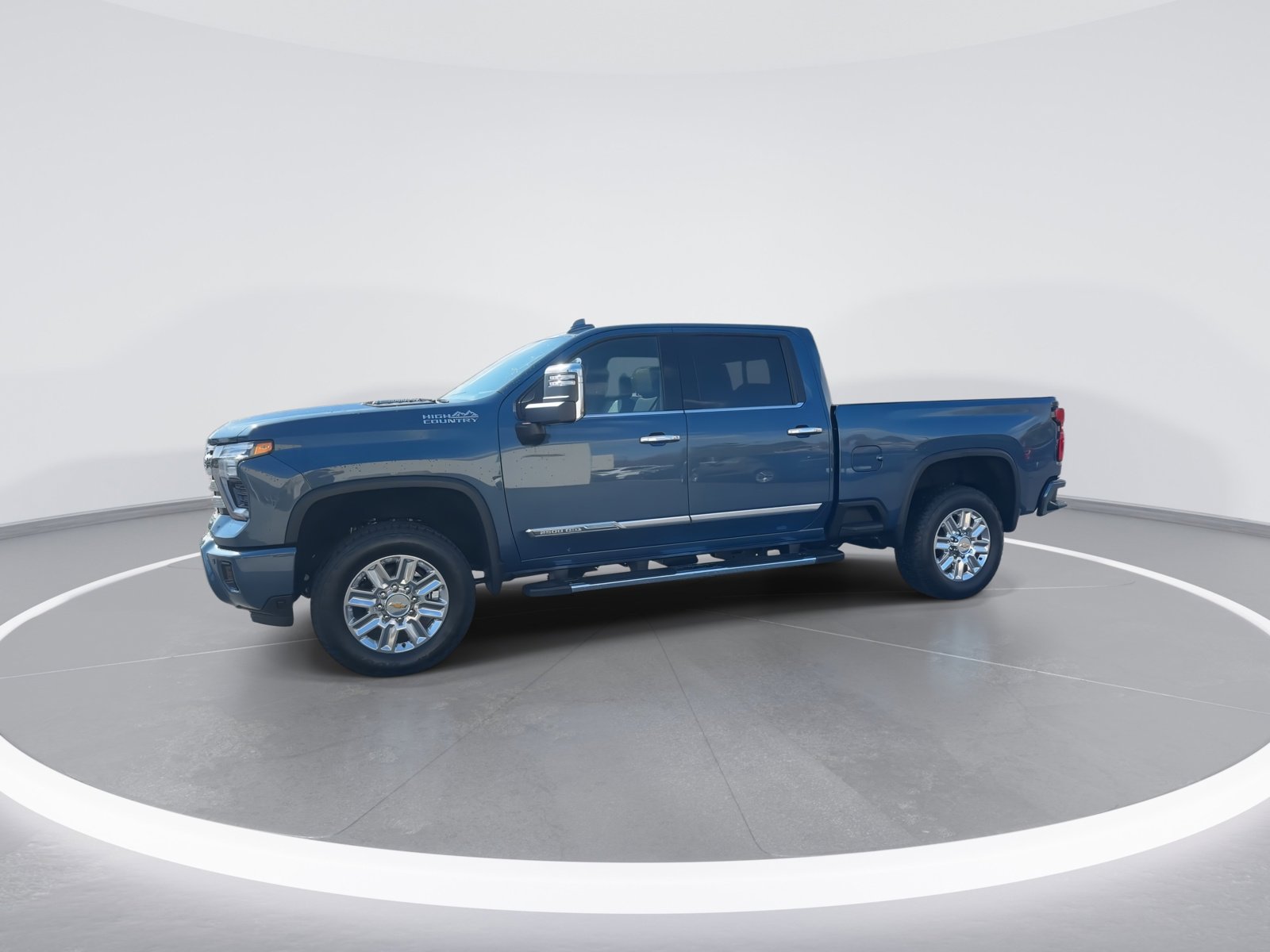Used 2025 Chevrolet Silverado 2500 High Country w/ High Country Premium Package image 5