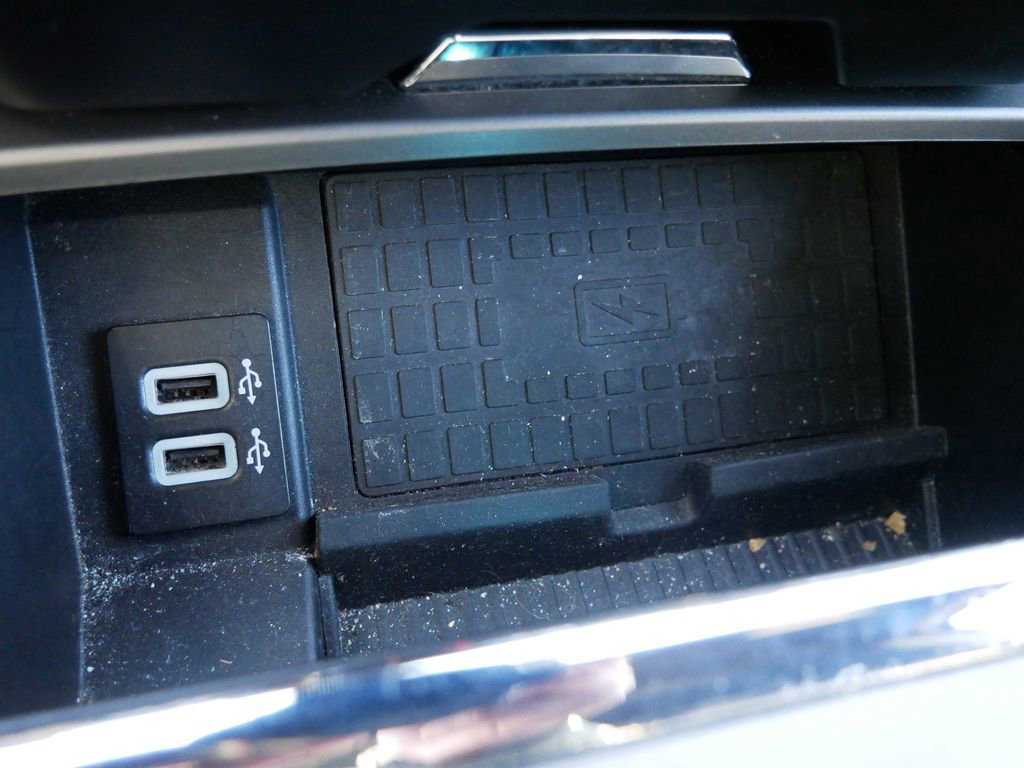 Used 2018 Ford Expedition Max XLT w/ Equipment Group 202A AWD/4WD image 27