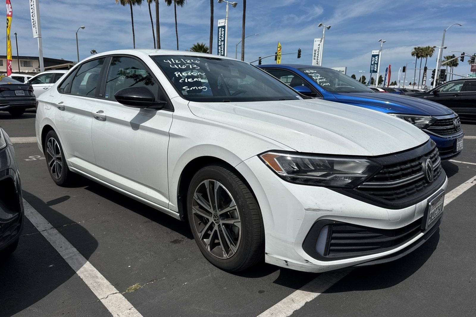 Used 2023 Volkswagen Jetta Sport image 2