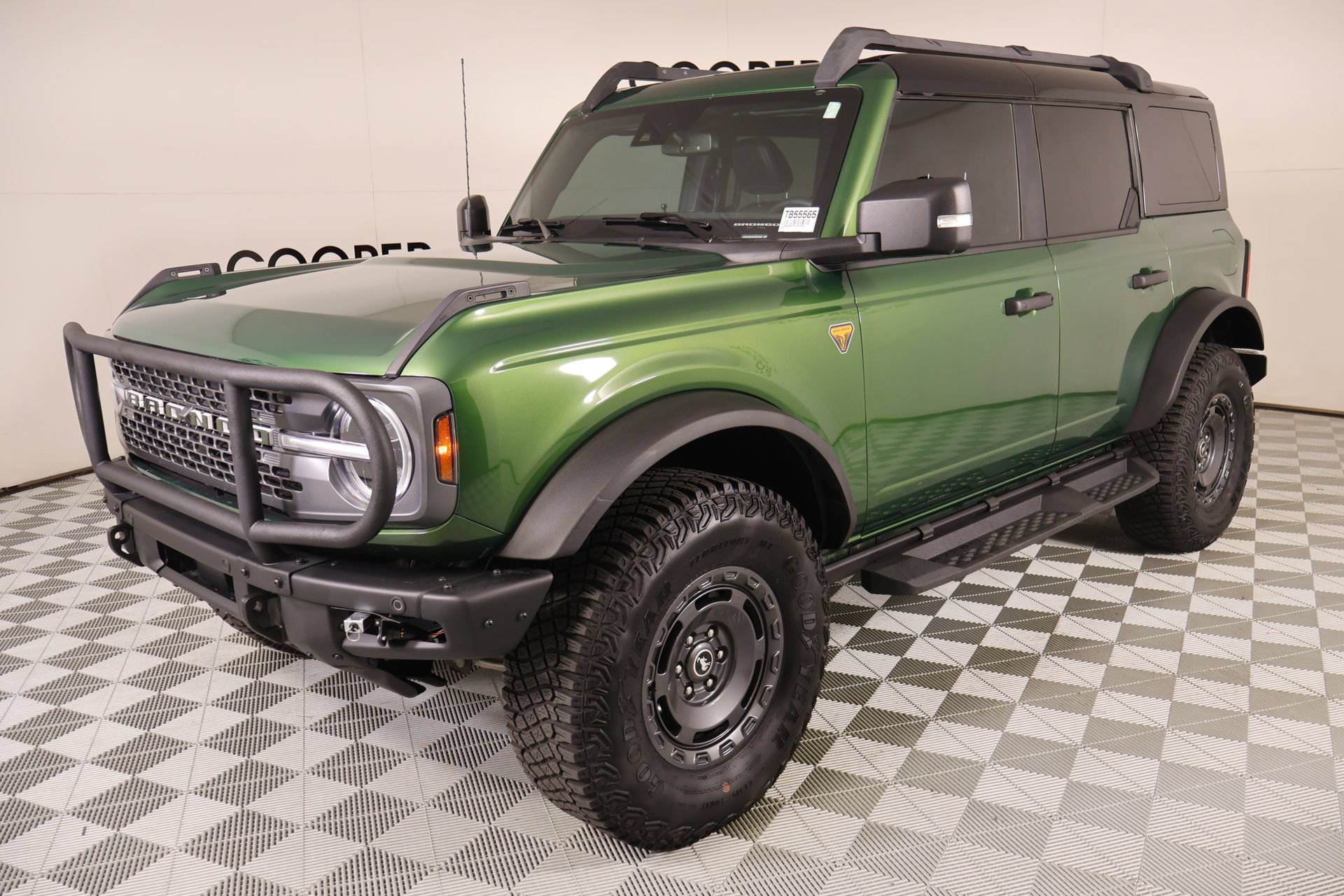 Used 2024 Ford Bronco Badlands AWD/4WD image 11