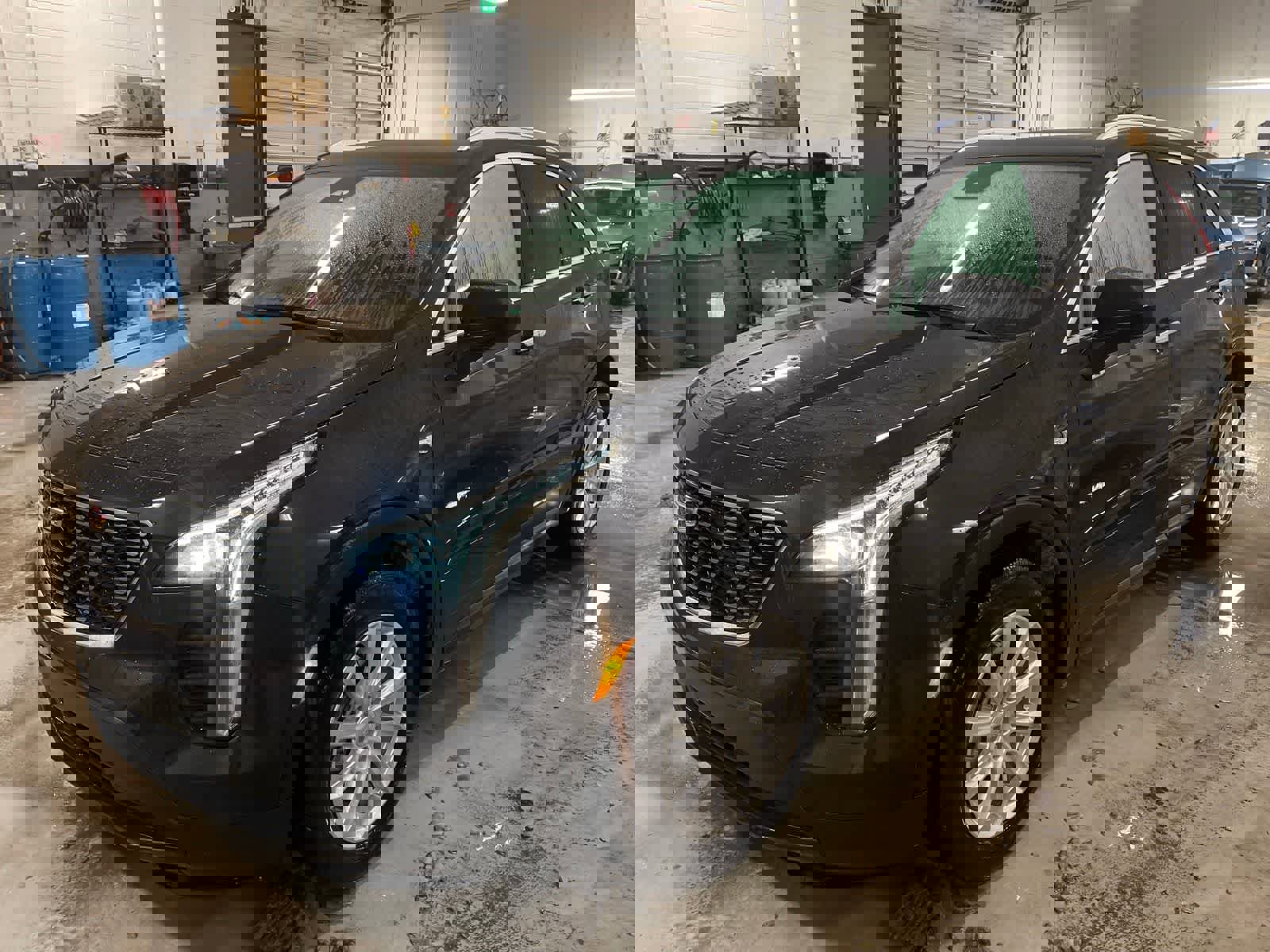 Certified 2022 Cadillac XT4 Luxury w/ Cold Weather Package image 2