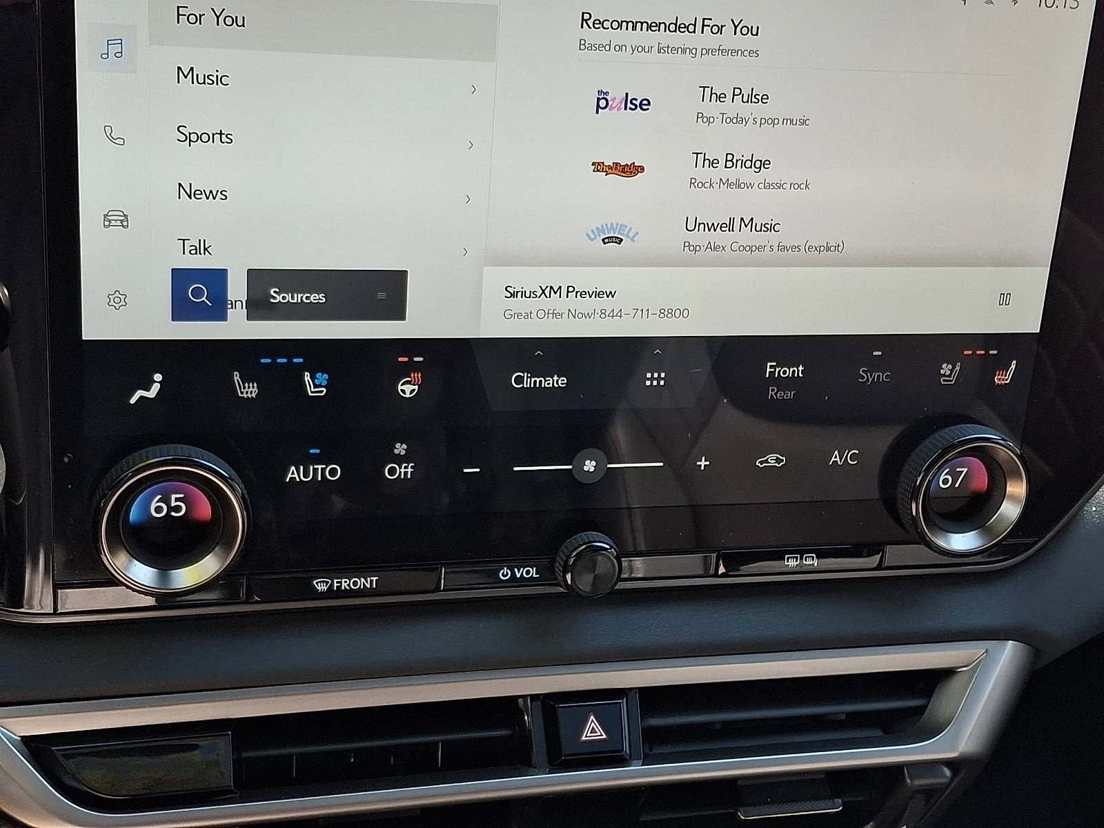 Used 2023 Lexus RX 350 Premium w/ Accessory Package (Z1) AWD/4WD image 17